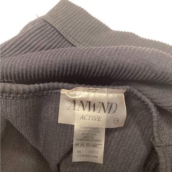 ANWND seamless sports bra cropped top black - Picture 7 of 7